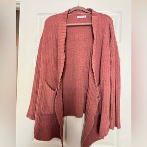 Beautiful and warm winter cardigan Size: M Color: Pink